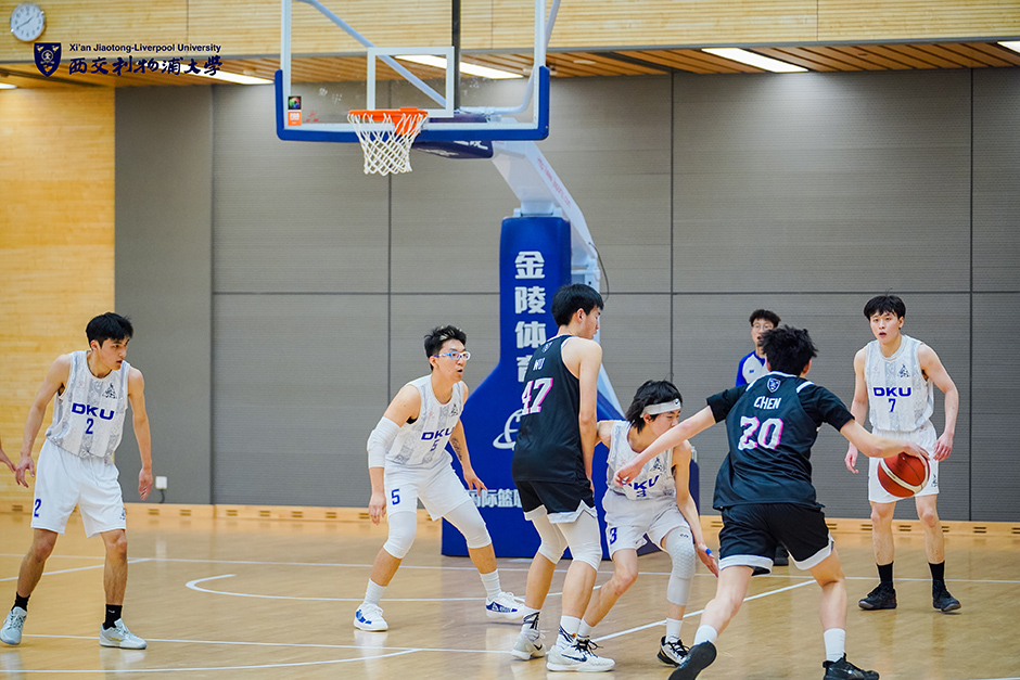 斯科尔斯：梅努正在被阿莫林毁掉，我真是受够了